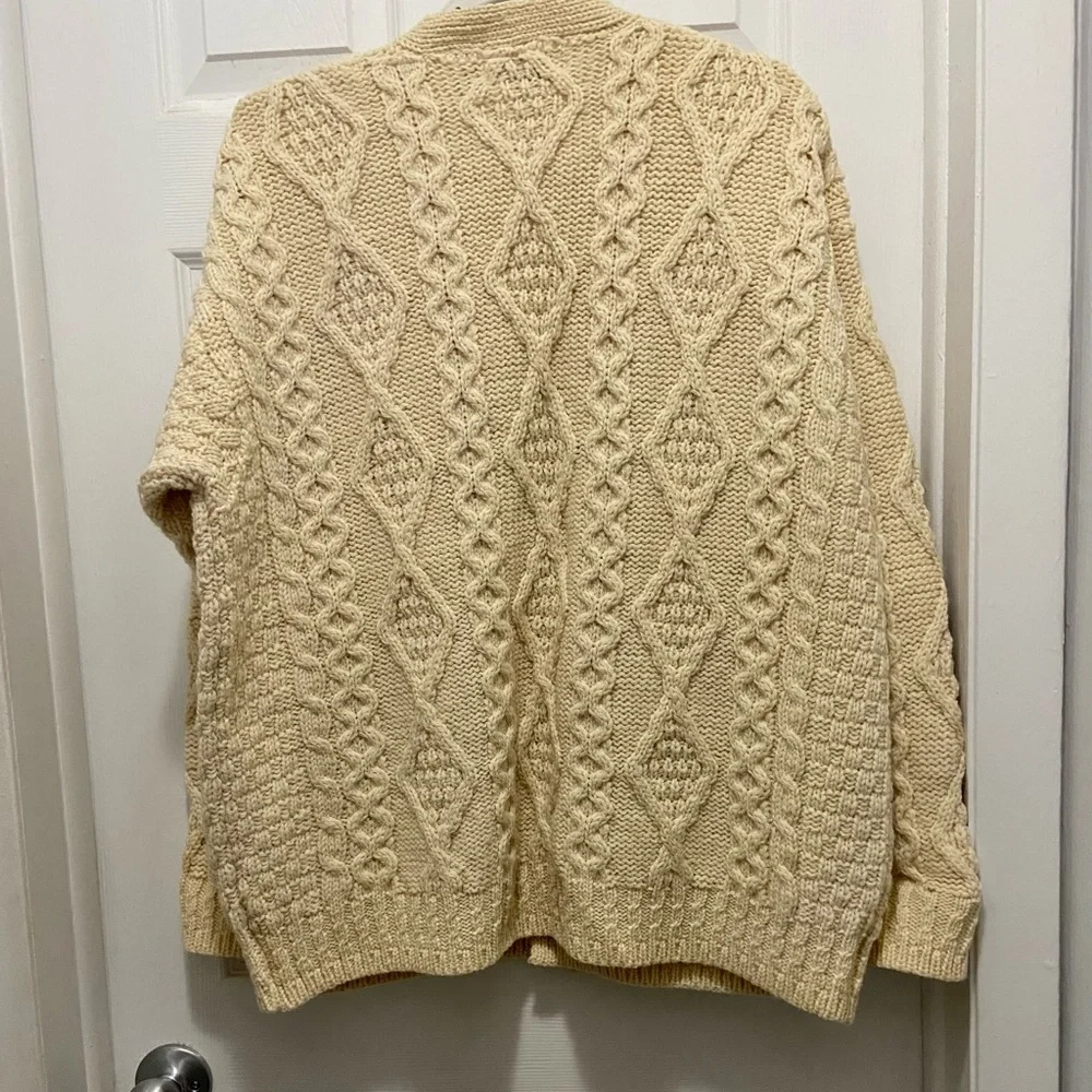 Aran Crafts Heavy Cabled Cardigan XXL - Picture 2 of 3